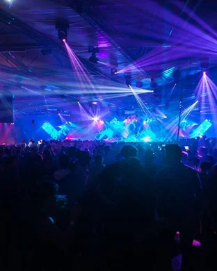 Live concert by 423 Frequency - A House Music Experience